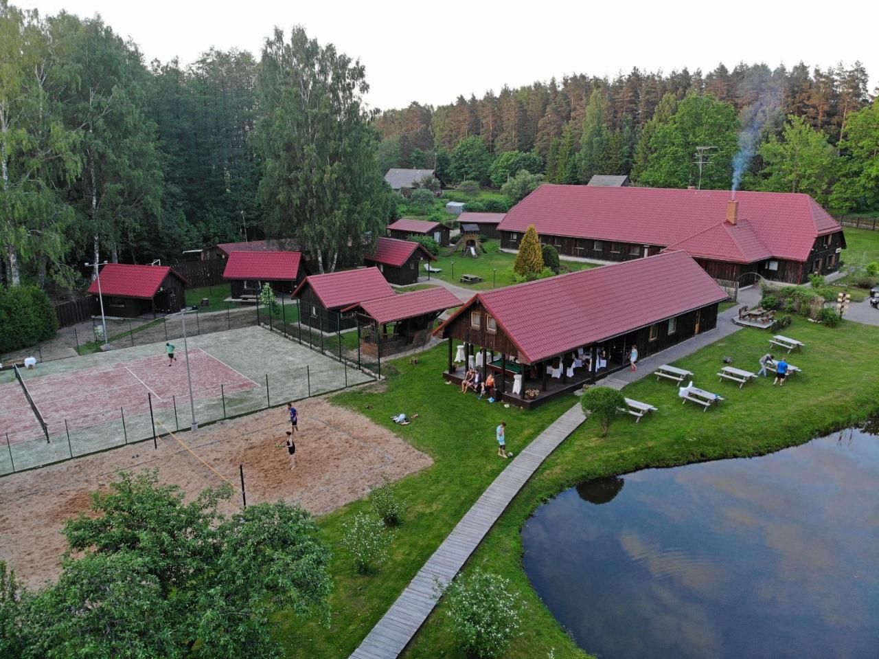 Viesu Nams Vecmuiza Hotel Tūja Екстериор снимка