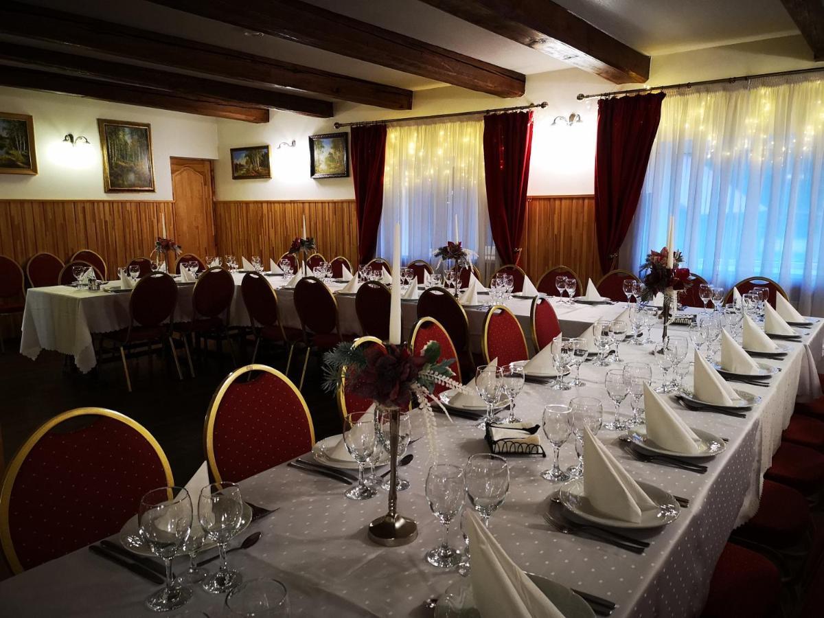 Viesu Nams Vecmuiza Hotel Tūja Екстериор снимка